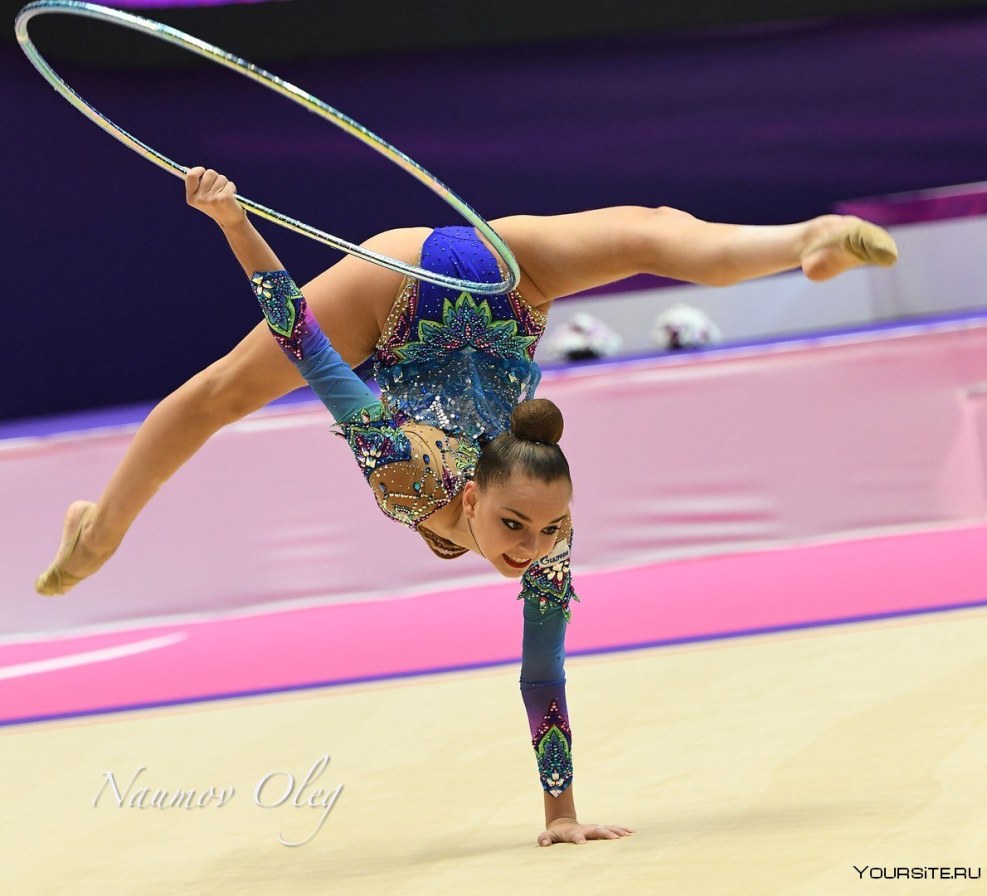 Dina and Arina Averina 2021