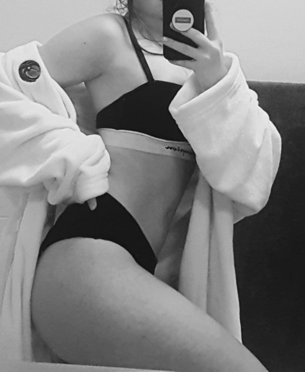 Aundreana Rene hot photos