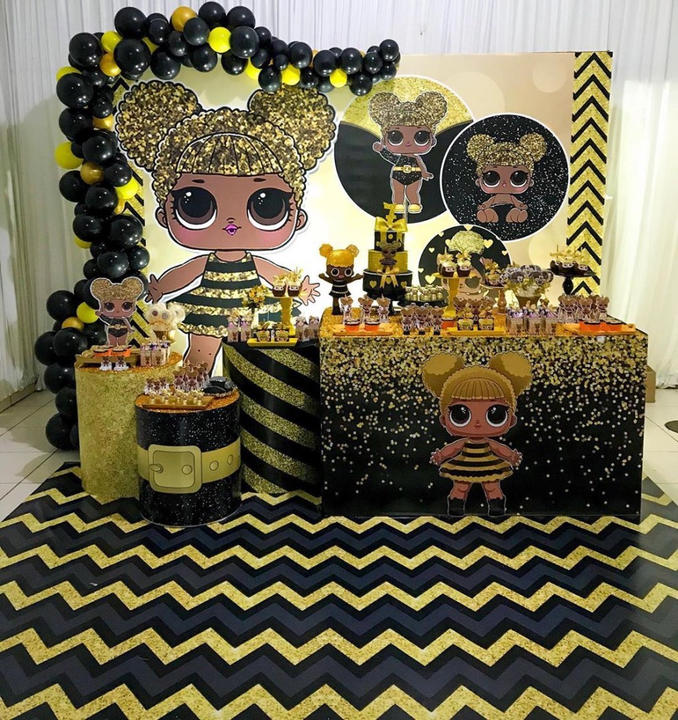 Full blondes fuck like bees