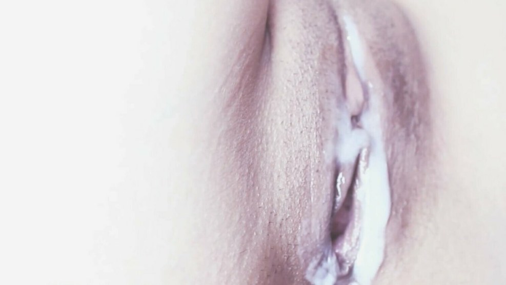 Nude Photo Pinay Celebrity Ellen Adarna/Pussy Closed Up