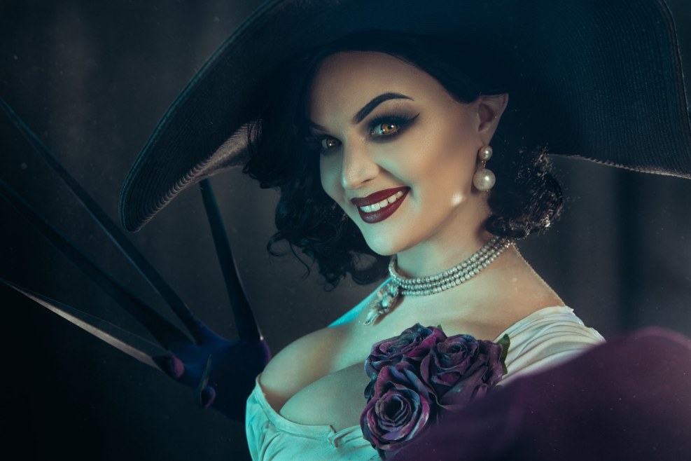 Lady Alsina Dimitrescu