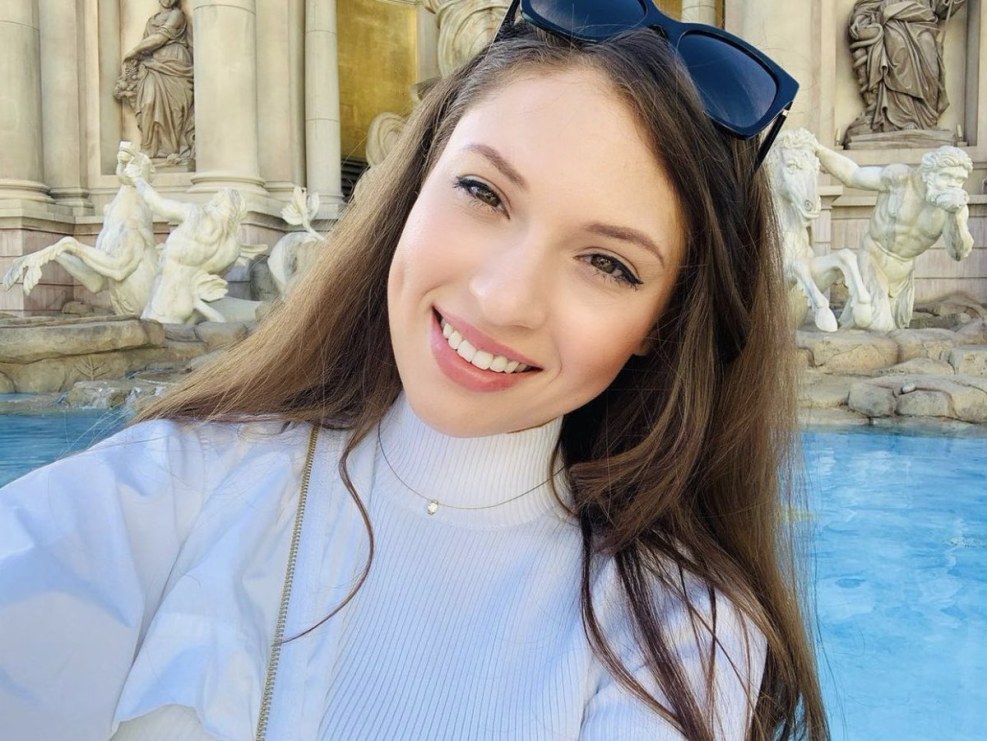 Anna Blossom is pregnant