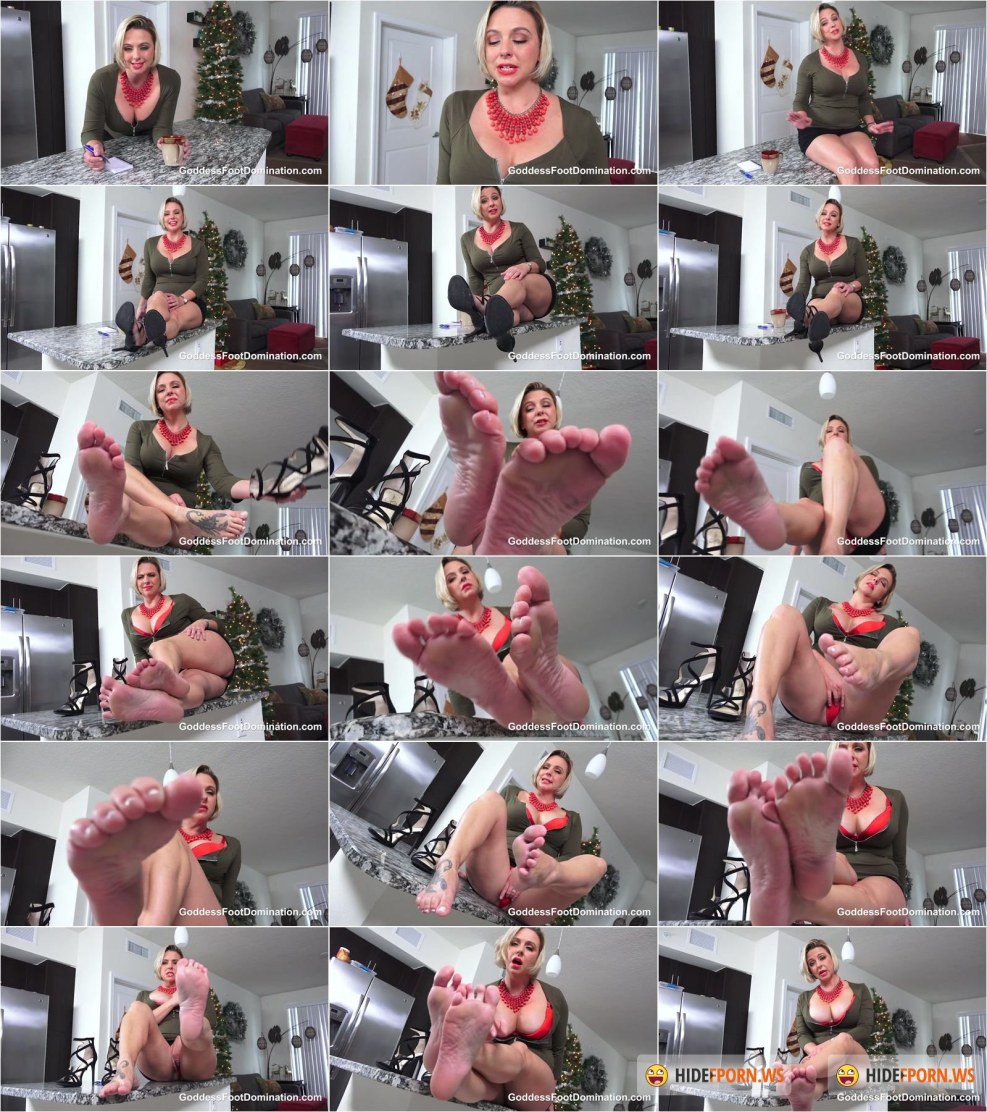 Zoey Holloway by the first person