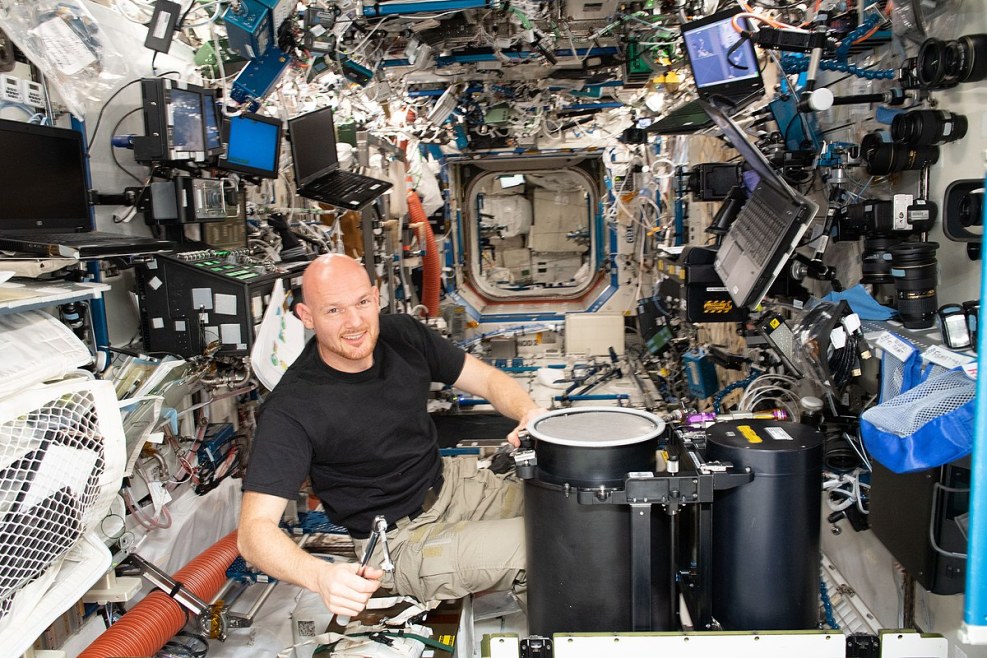 Cosmonauts are ready to take off