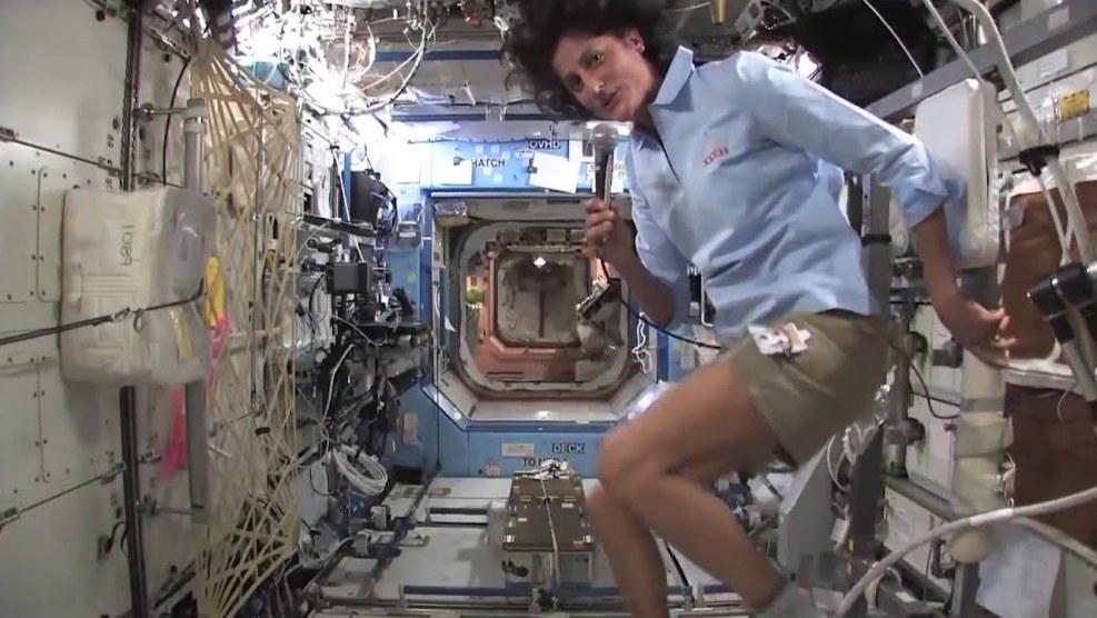 Cosmonauts wash in space