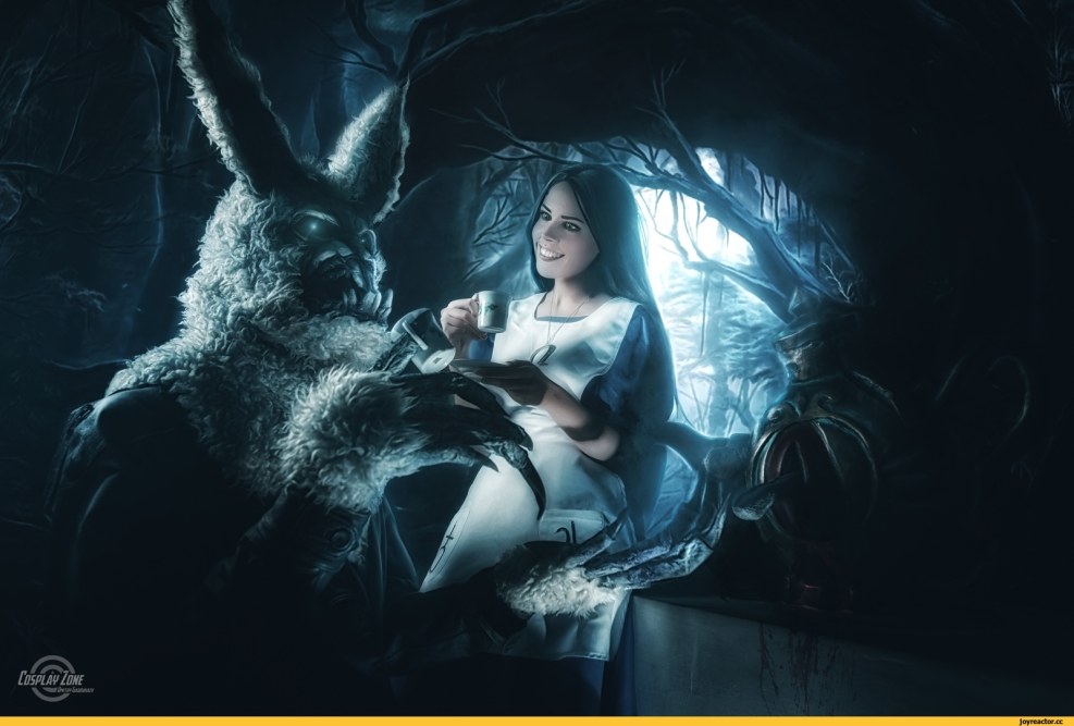 Alice wallpaper on the phone