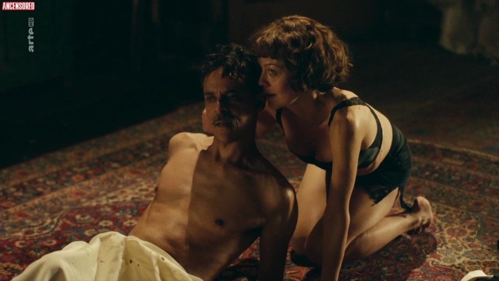 Naked Killian Murphy without panties