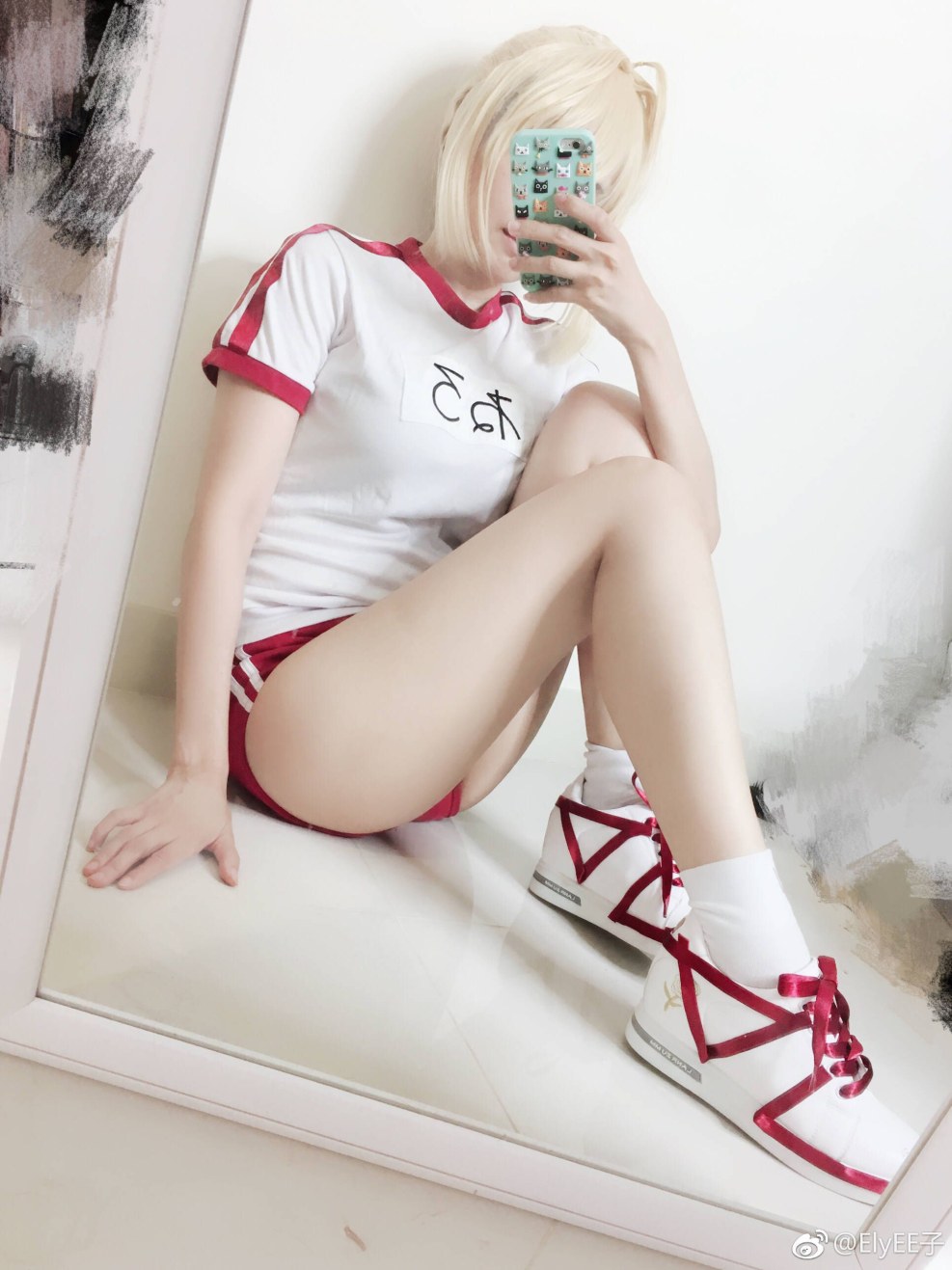 Lesbian in black golfs