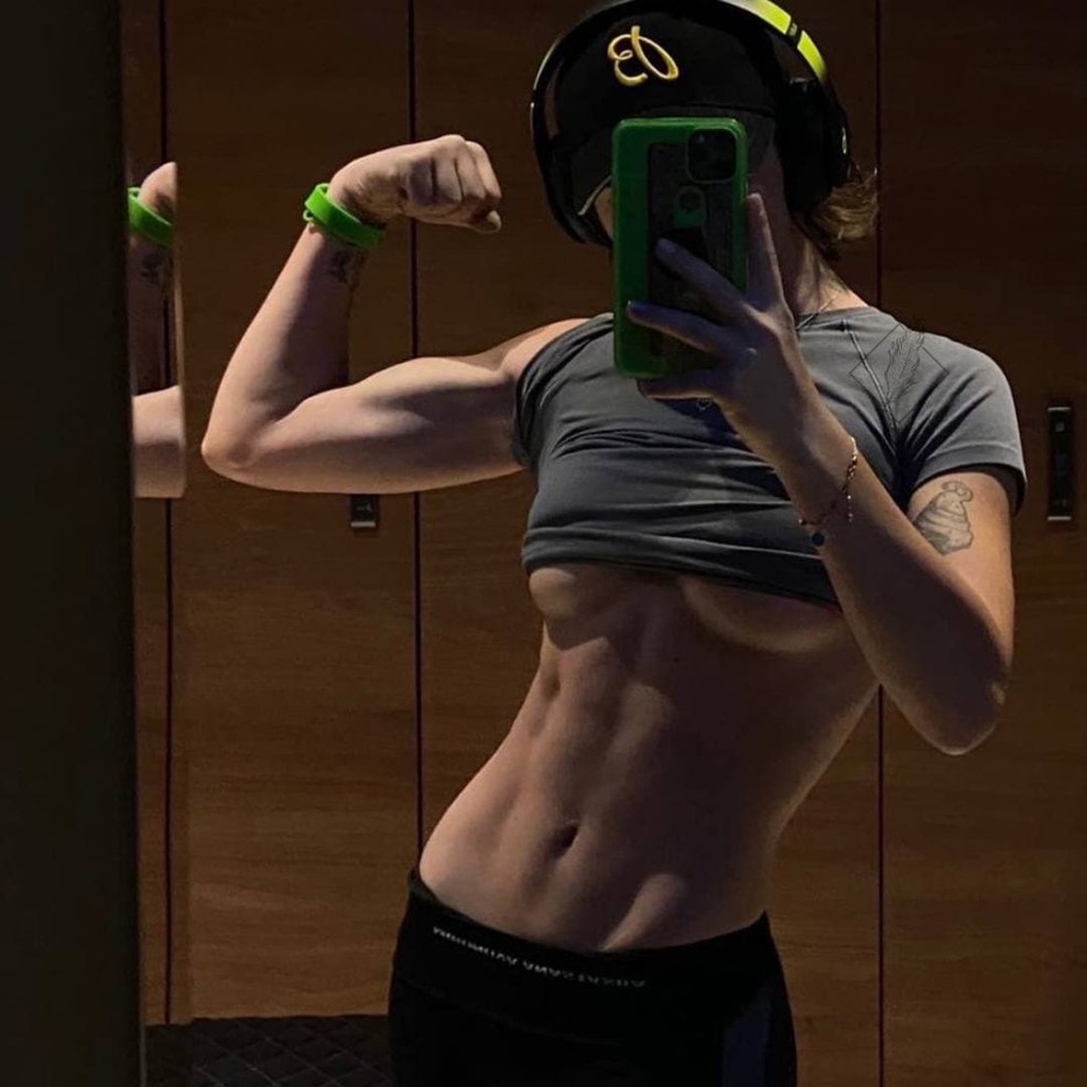 Maryana Ro Naked Tits