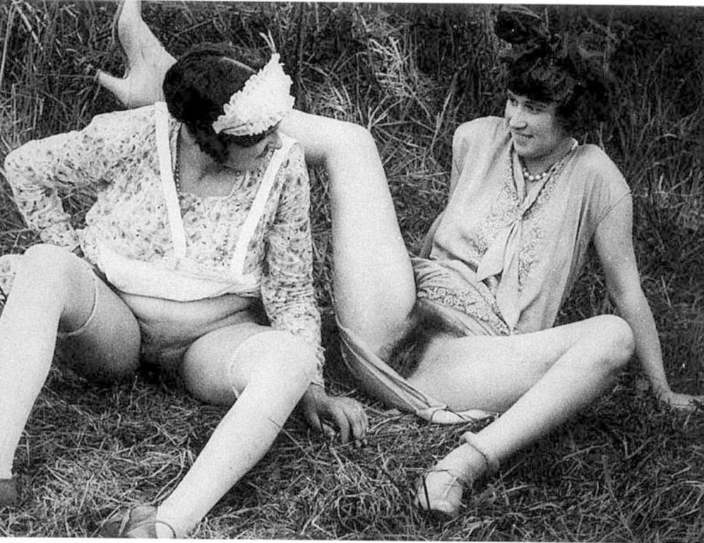 Retro porn movie with peasant