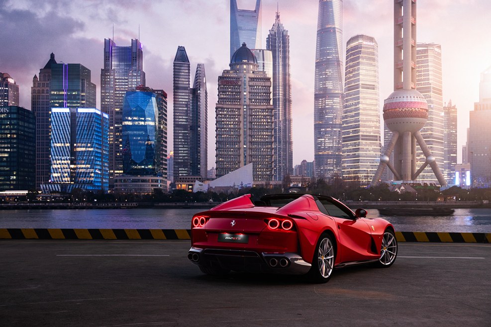 Girls are on Ferrari