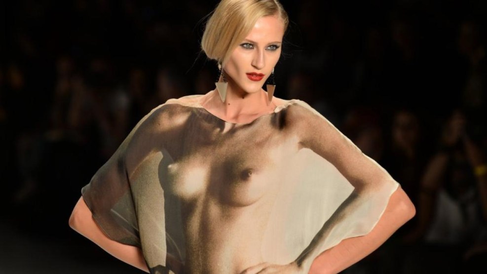 Erotic show on the catwalk