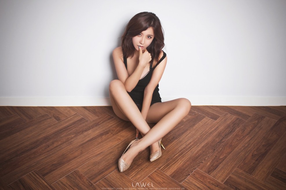 Beautiful Asian teachers