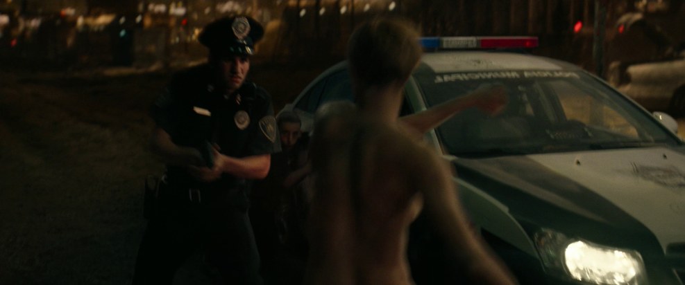 Mackenzie Davis Naked Propes