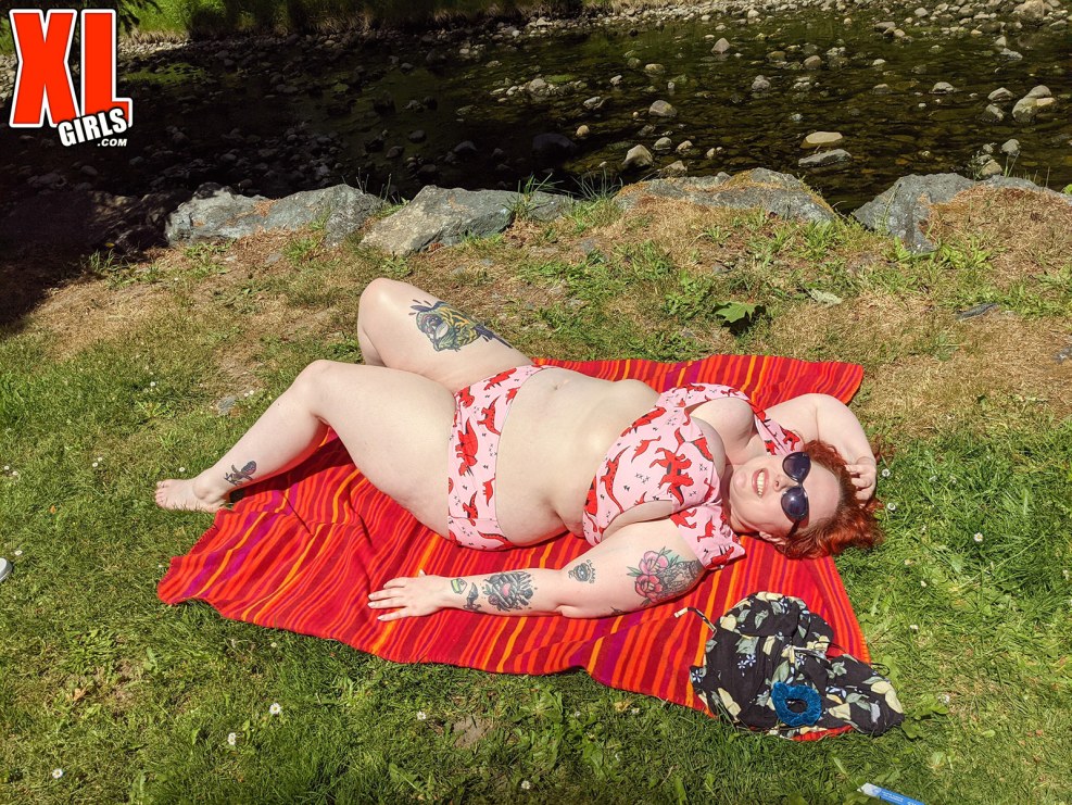 Greta Grindhouse Solo Naked Posing Xlgirls