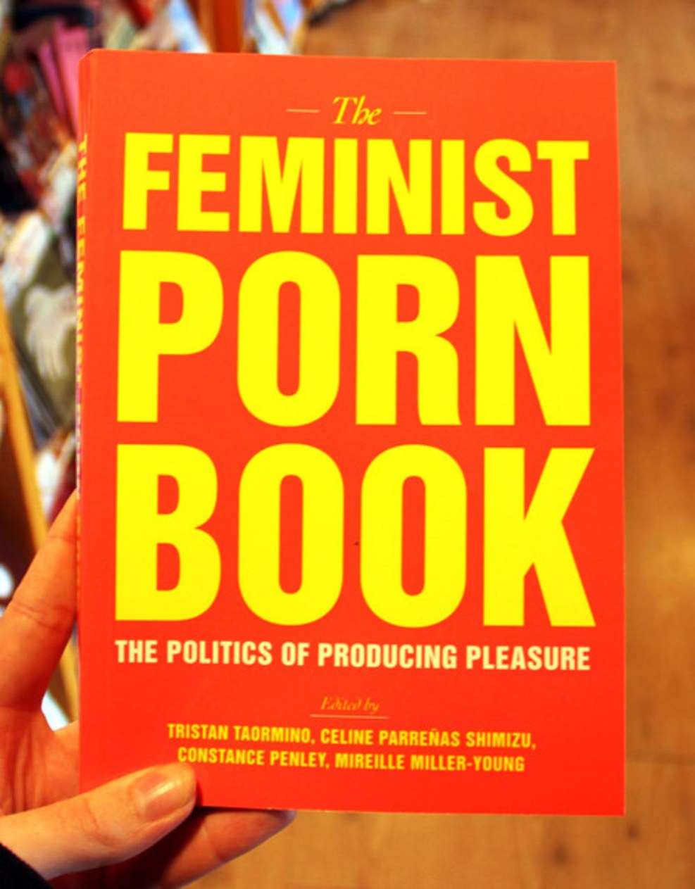 Reese Witherspoon Blonde in Law