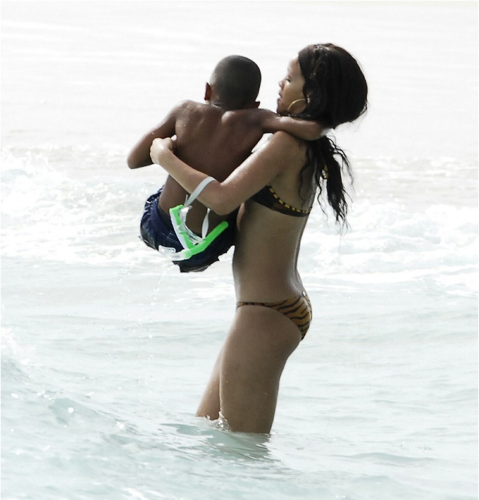 Wallpaper Girl on a black background