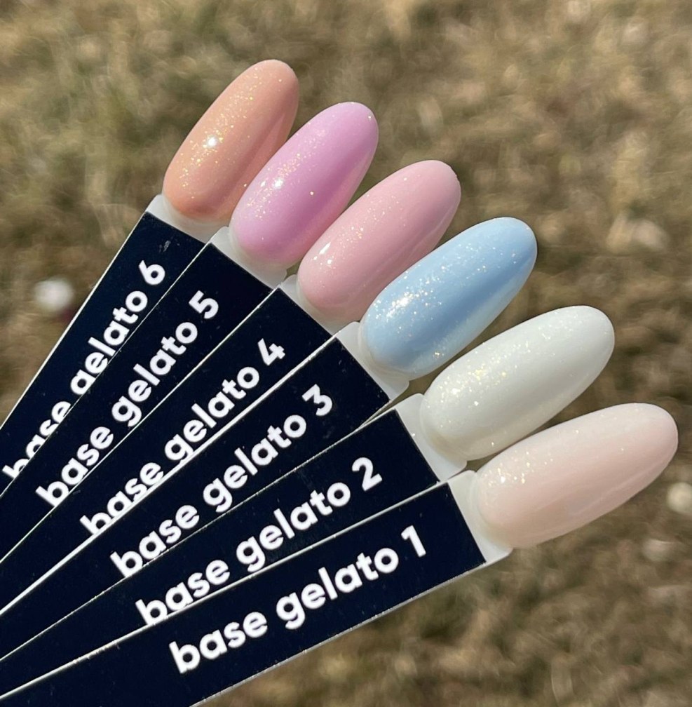 Loading on a transparent background