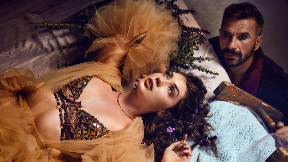 Nika koshka model running nude