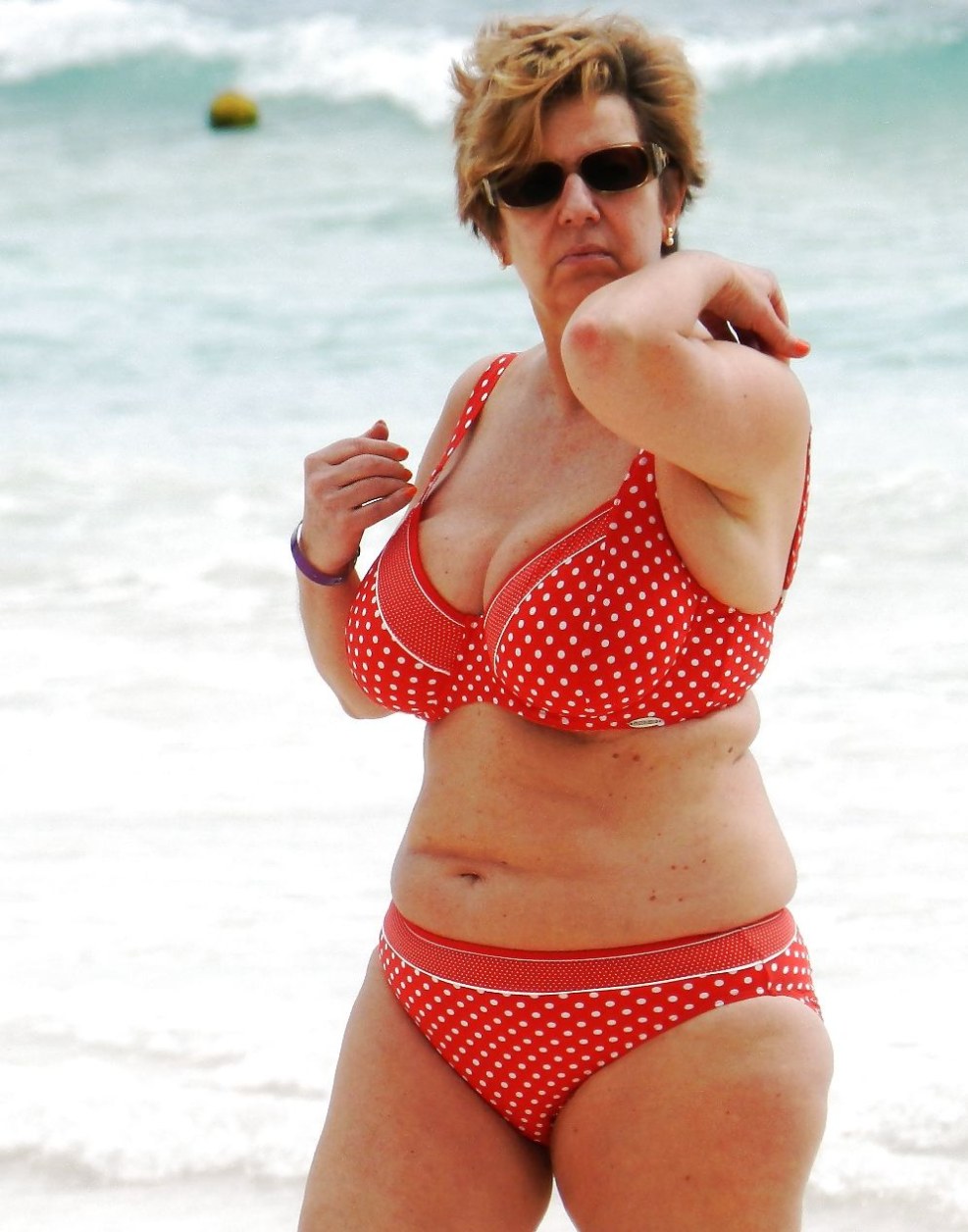 Naked thick elderly women