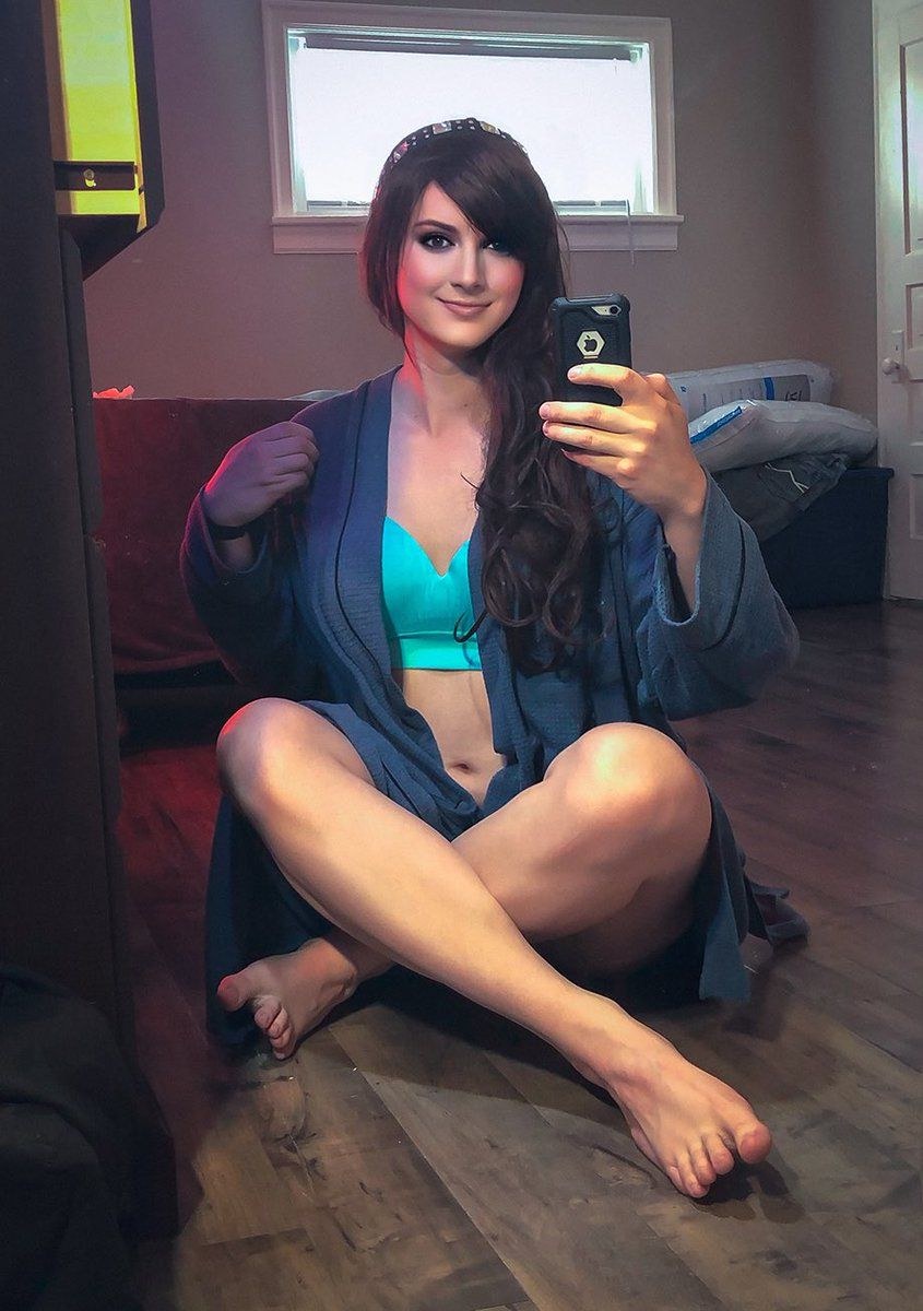 Ashley Barron Selfie