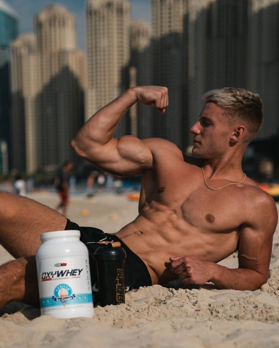 Max Wyatt (Max Wyette) Naked