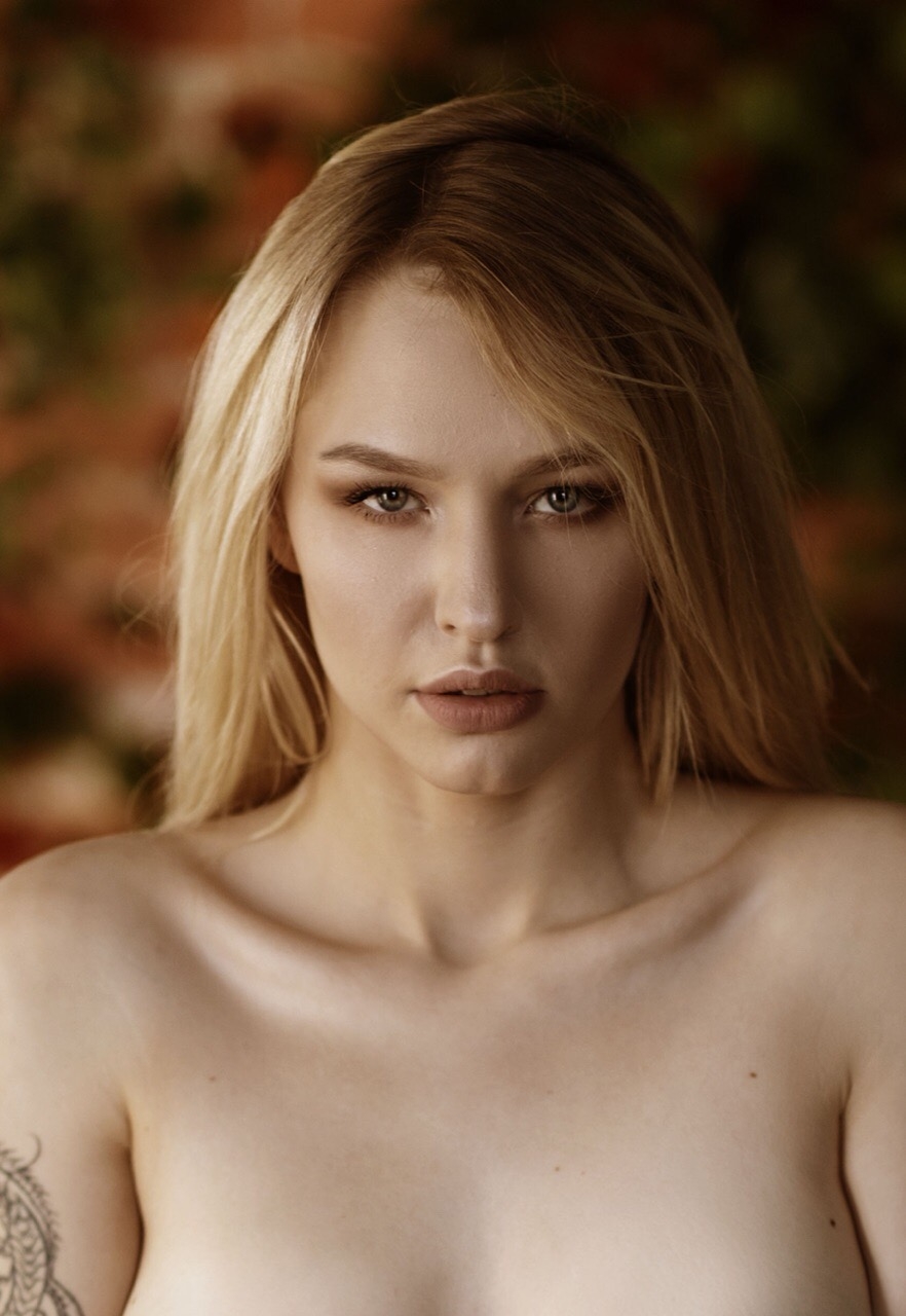 Daria Chekanova model nude