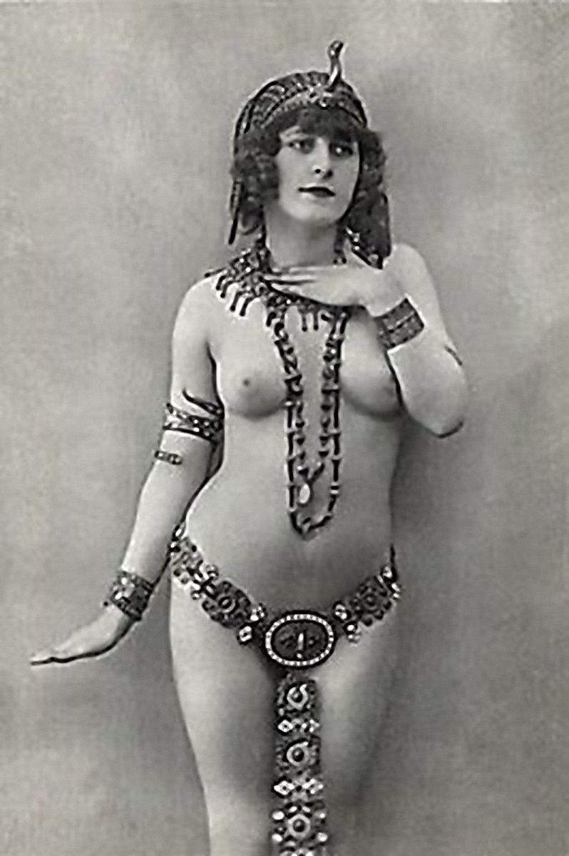 TV series Mata Hari Erotic scenes