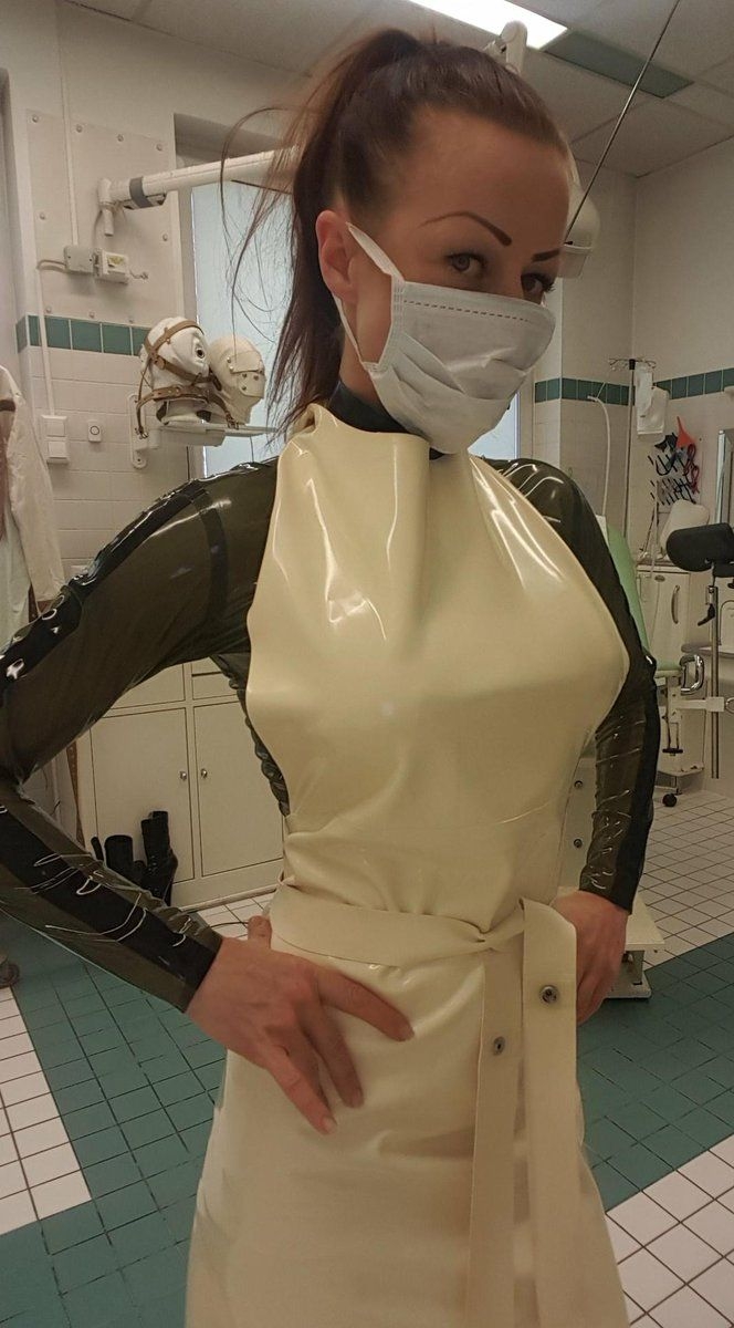 Girl in the mask Apocalypse