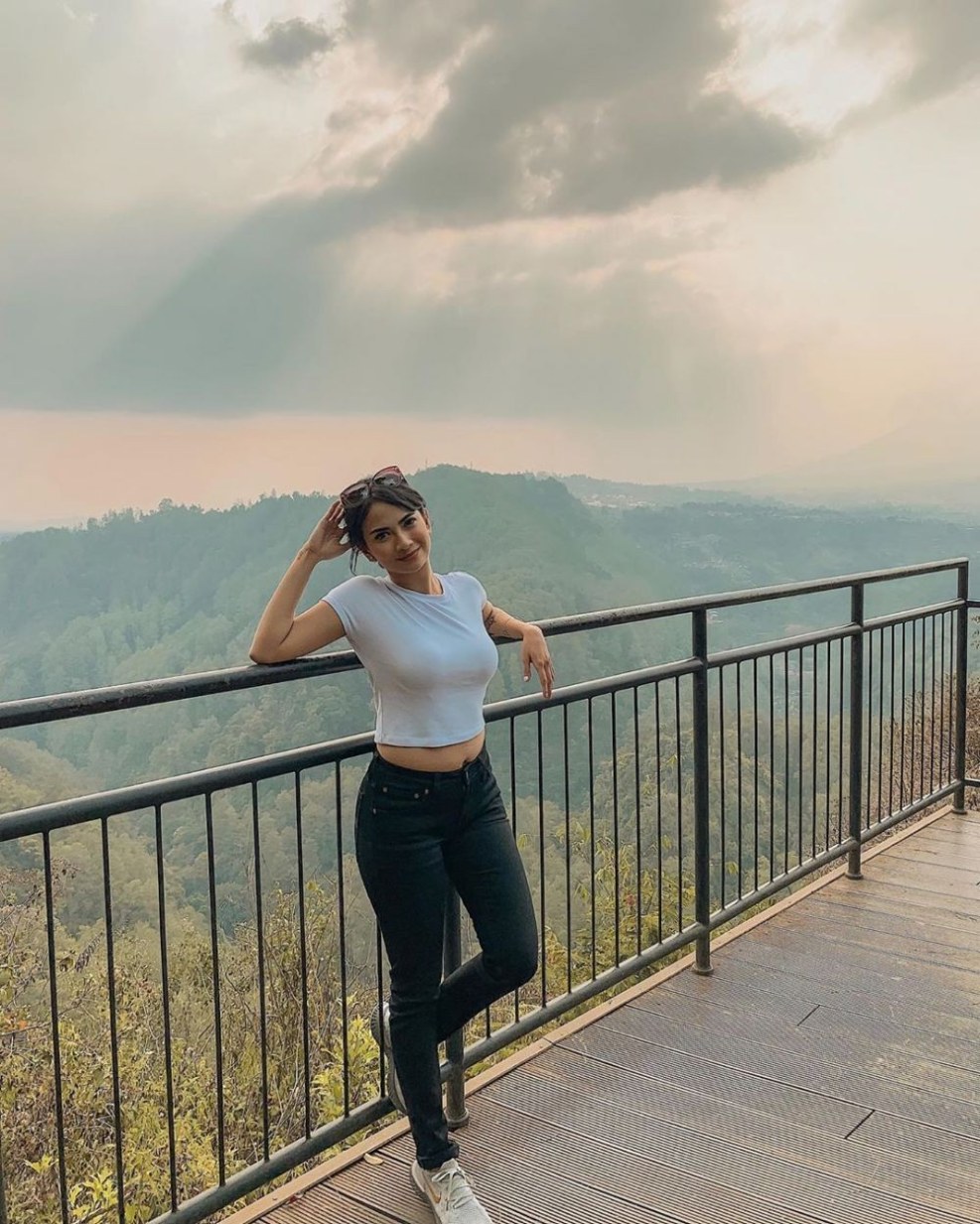 Miracles of science series 1994 1998