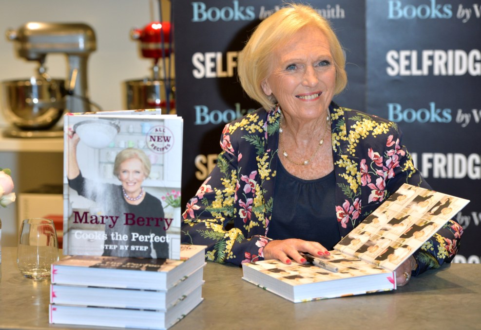 Leader PZ19JB carburetor