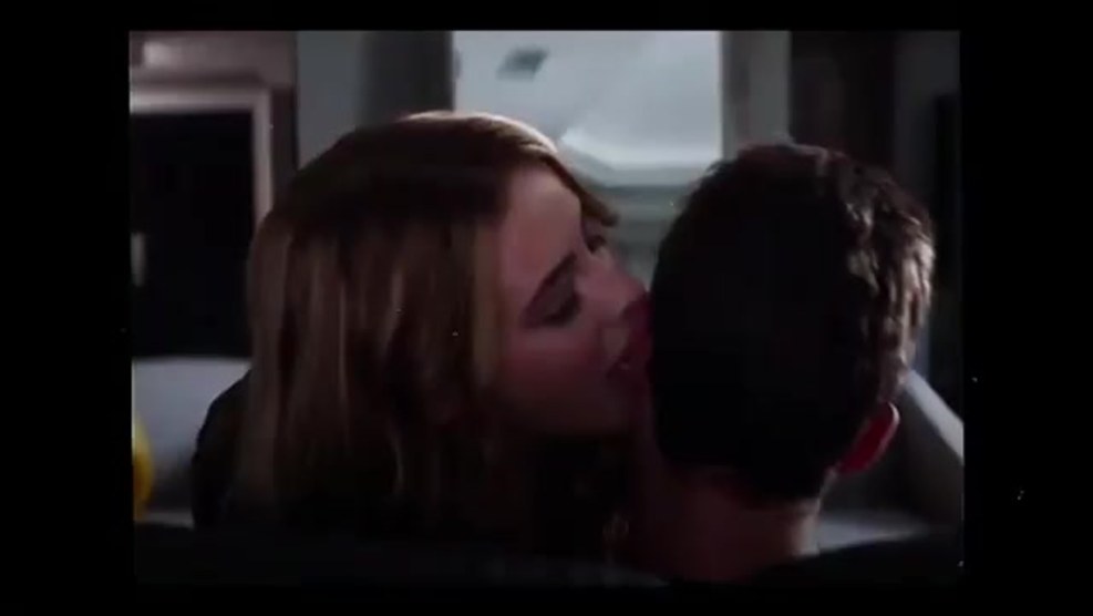 Hardin and Tessa bed stage