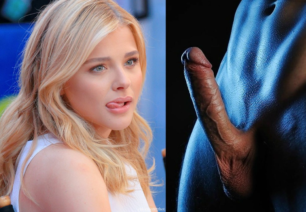 Naked Chloe Grace Motrar Vagina