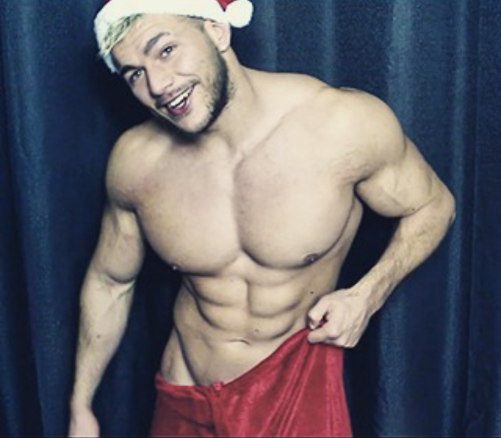 Riddick_7 photos of a member