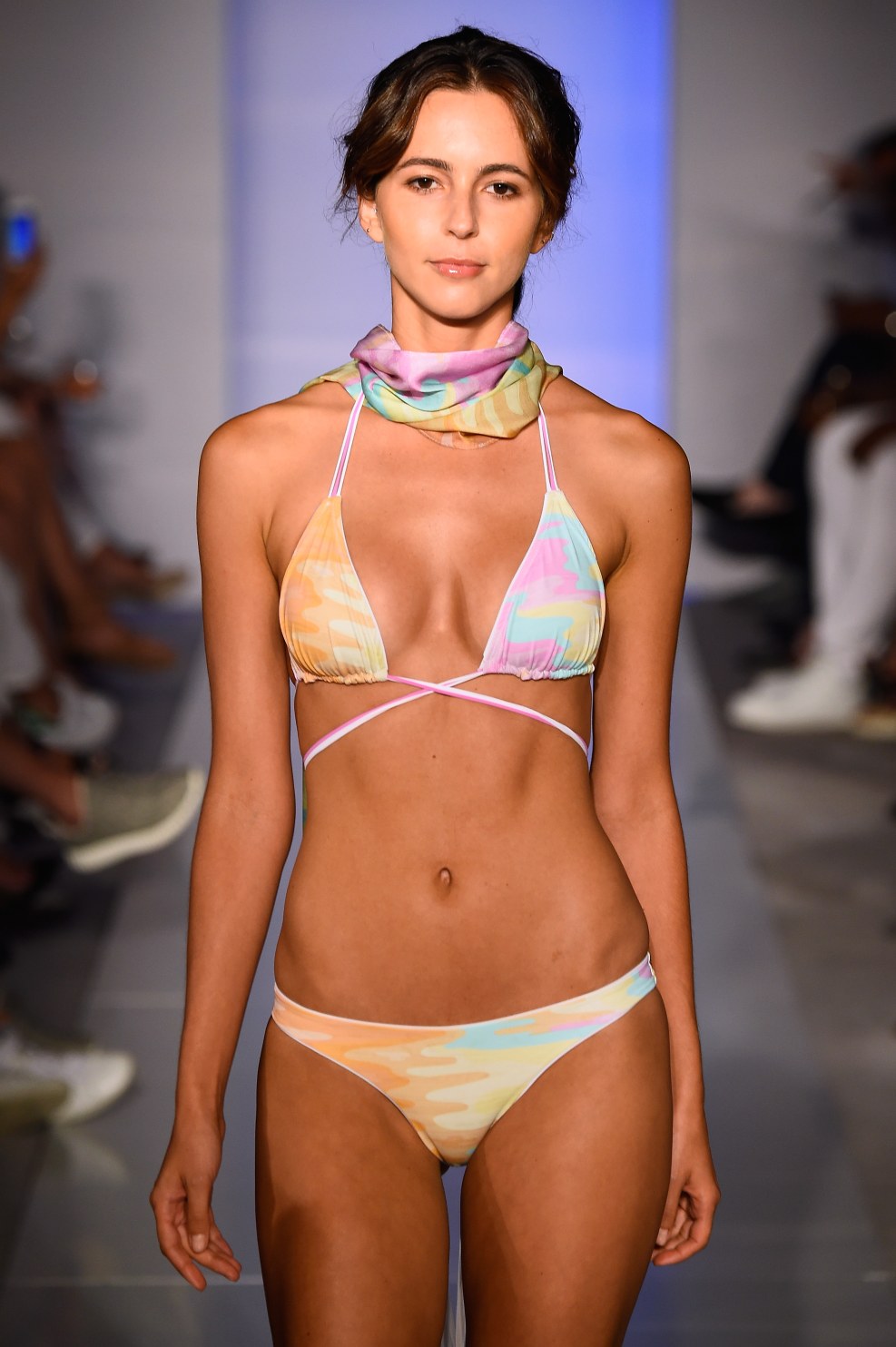 Rosie Huntington-Whiteley Victoria Sikret