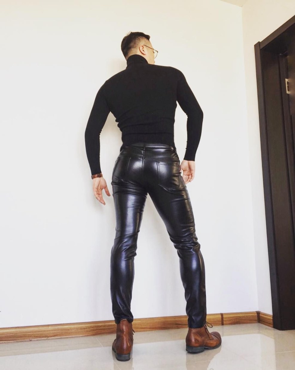 Girls in latex leggings