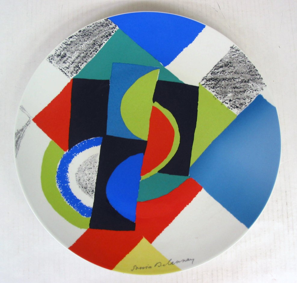 Abstract composition over the table