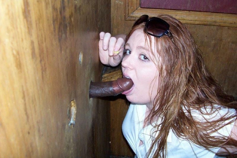 Wife in Glori Hall amateur