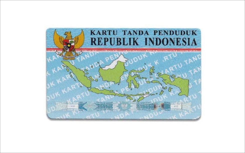 Naked mature Indonesia