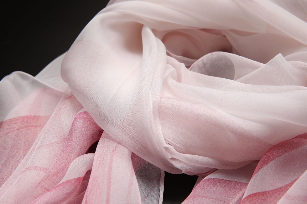 A scarf for the Snow Maiden