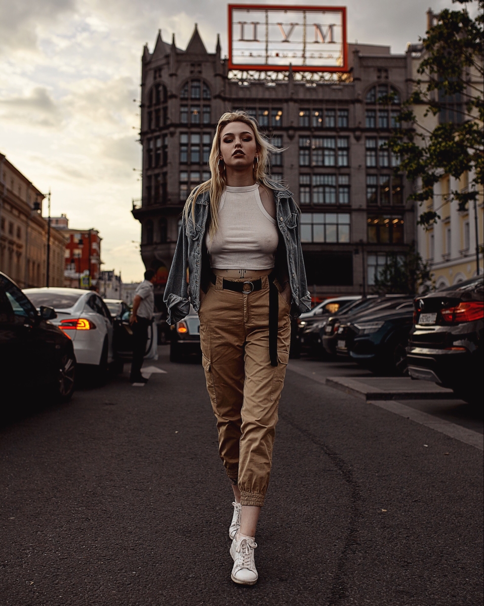 Daria Malygina Toples