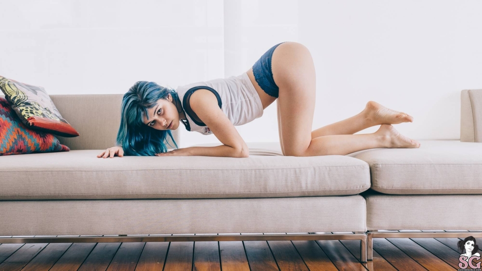 Rachel washing a loner