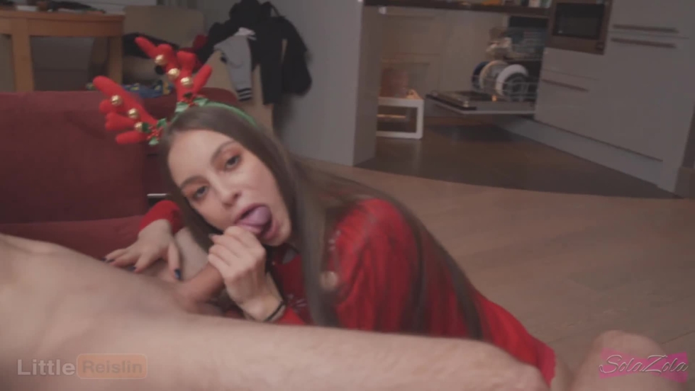 Fabulous Blowjob from a Young Beauty - Solazola