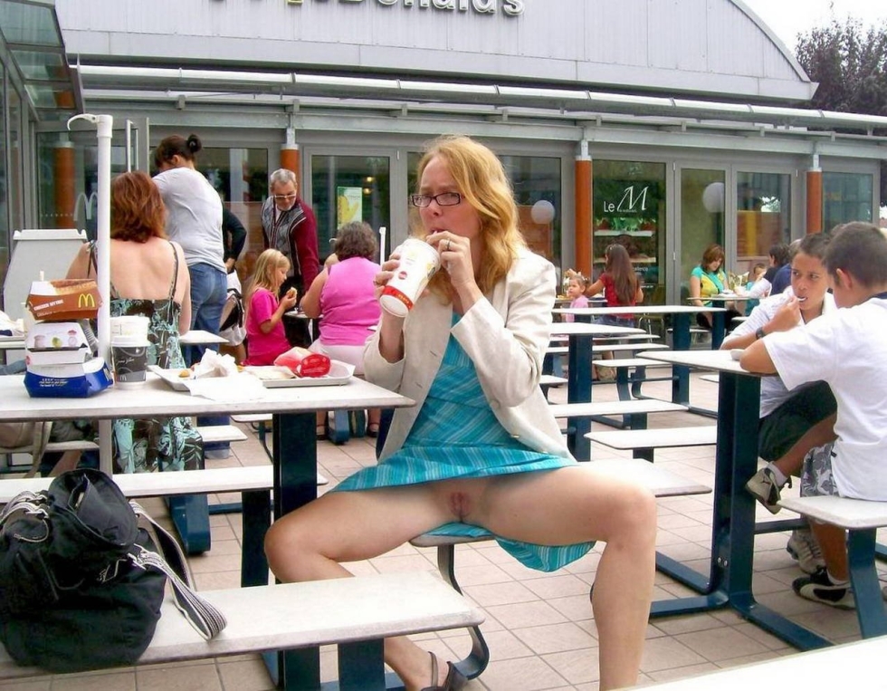 Pussy in a public place