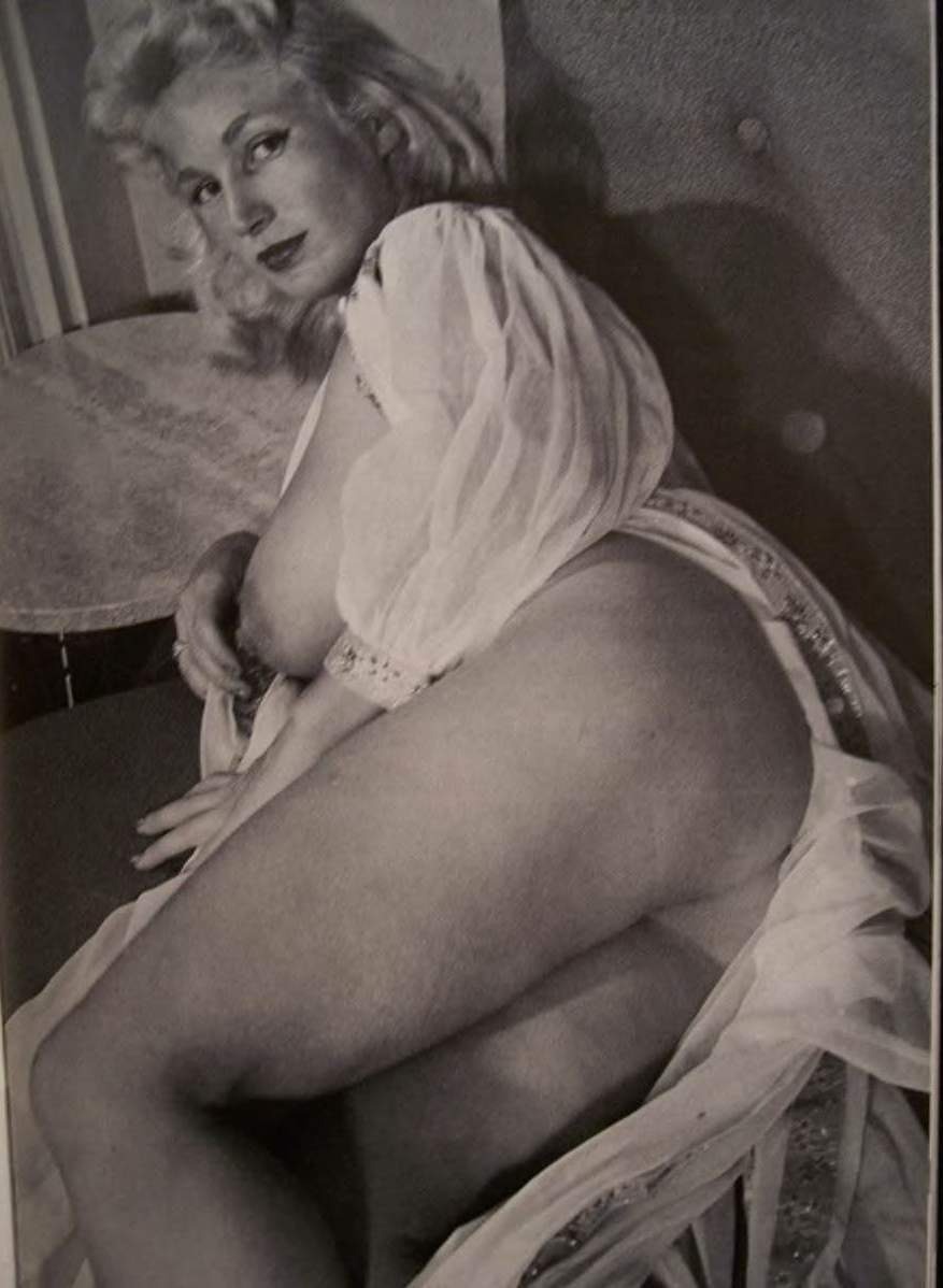 Virginia Bell Burleske nude