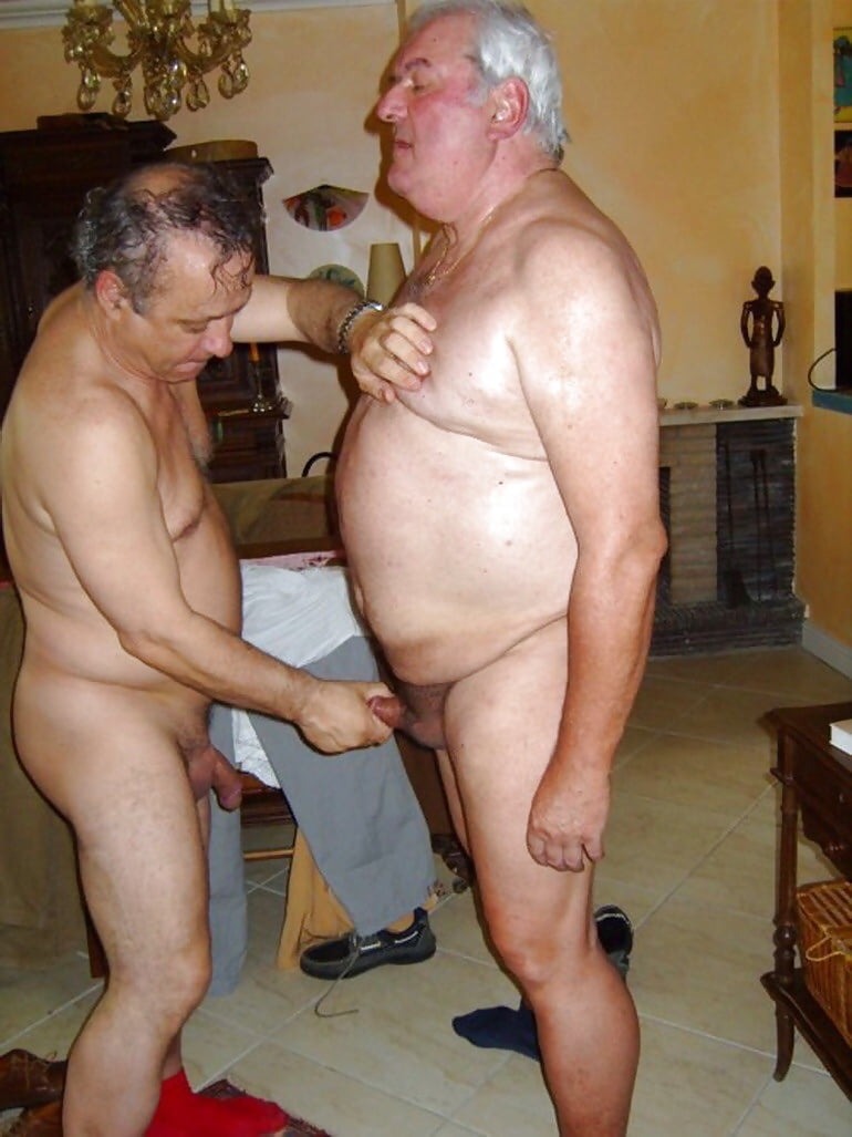 Old drunk vapors naked