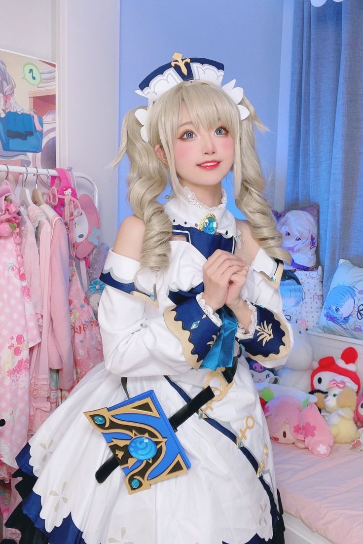 Genshin Impact Barbara Cosplay