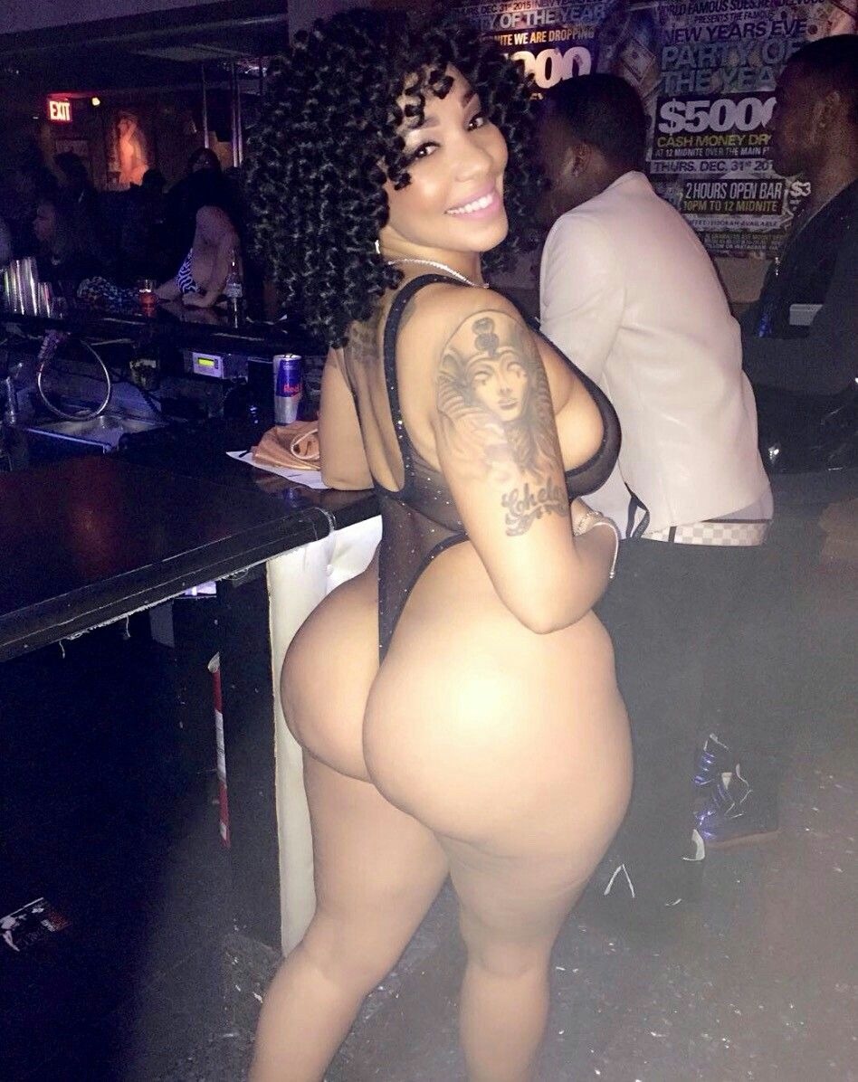 Brickzilla Ebony ⓜ️imi_curvaceous xxx