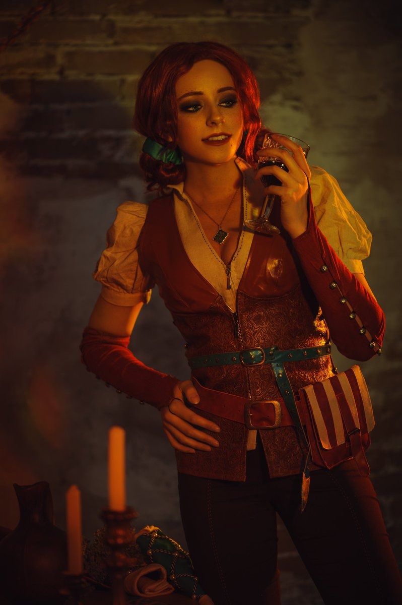 Lolita on Fire (69 photos)