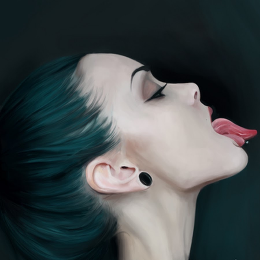 Natasha Tikhomirova in Kolchuga